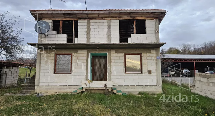 2-etažna kuća | 4zida