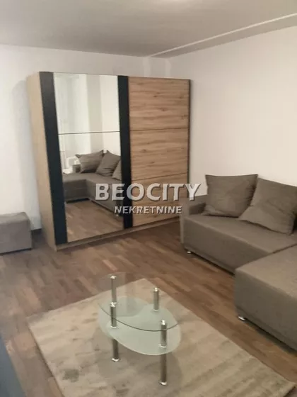 Jurija Gagarina | 4zida.rs