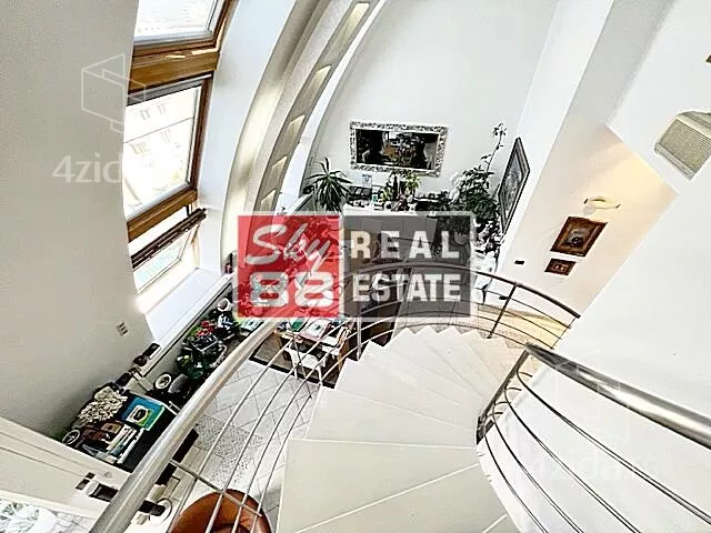 Četvoroiposoban stan | 4zida