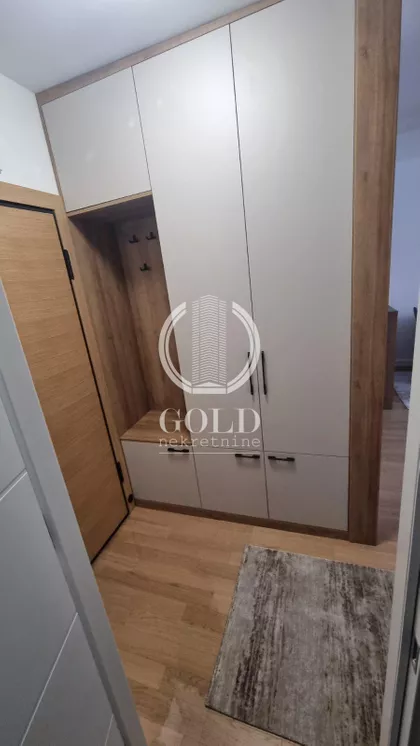 Novo Naselje | 4zida.rs