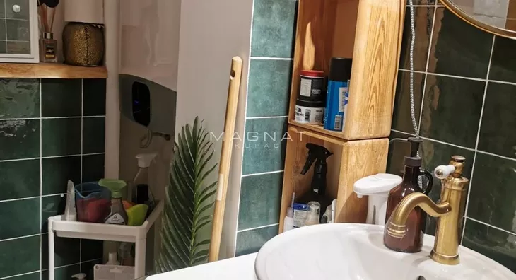 Četvoroiposoban stan | 4zida