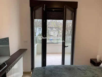 Žikice Jovanovića | 4zida.rs