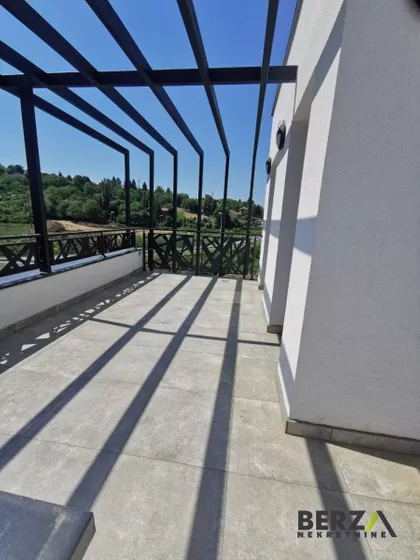 Sremska Kamenica | 4zida.rs