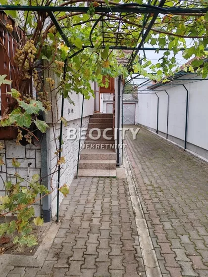 Vladimira Nazora | 4zida.rs