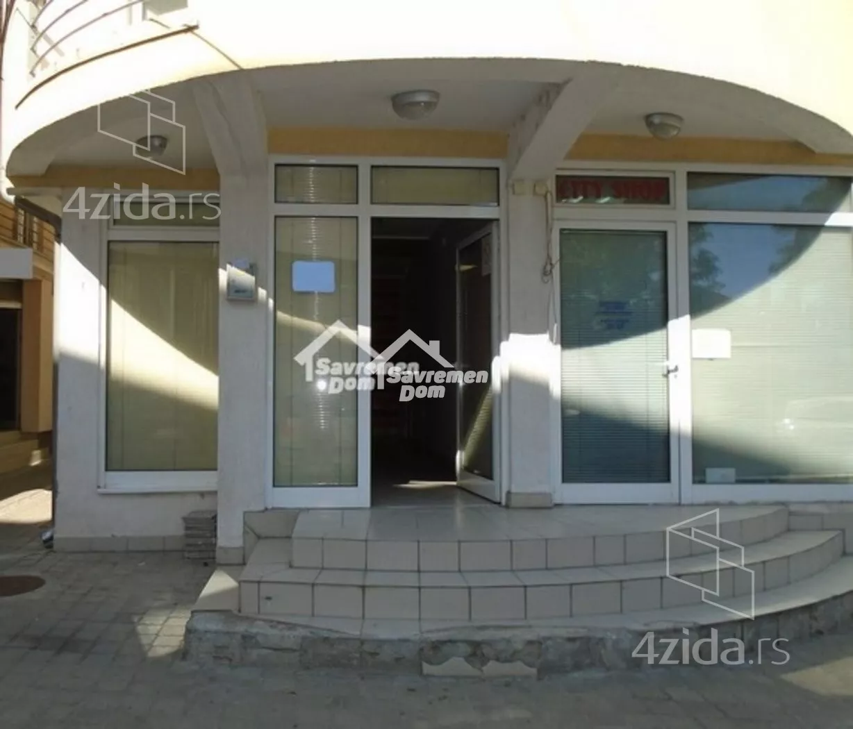 Poslovni prostor | 4zida