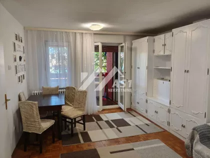 Stojana Novakovića | 4zida.rs