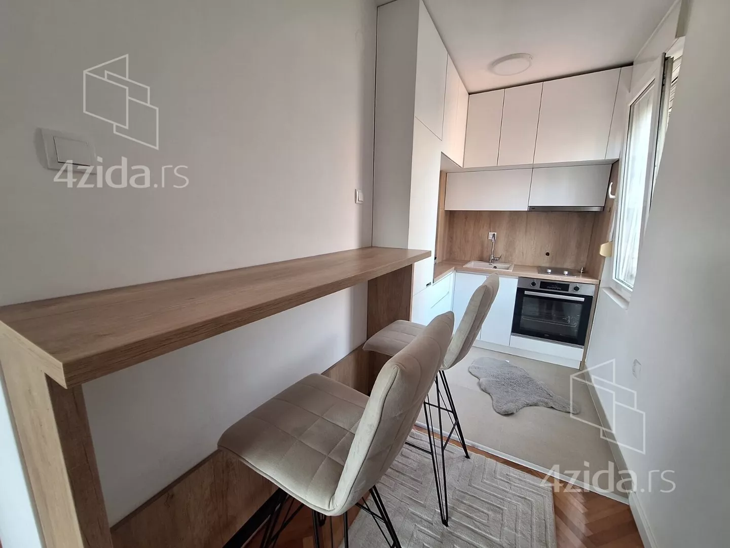 Garsonjera | 4zida