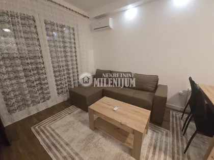 Surčinska | 4zida.rs