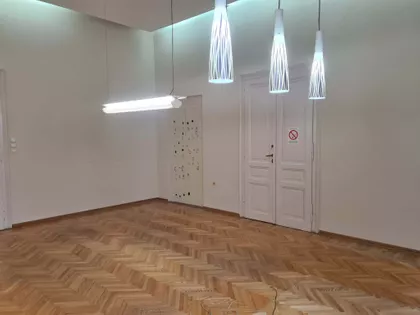 Dimitrija Tucovića 1 | 4zida.rs