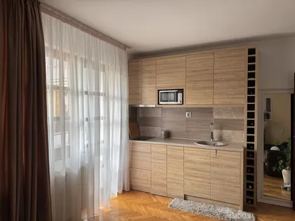 Kosančić Ivana 22 | 4zida.rs