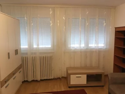 Pariske komune | 4zida.rs