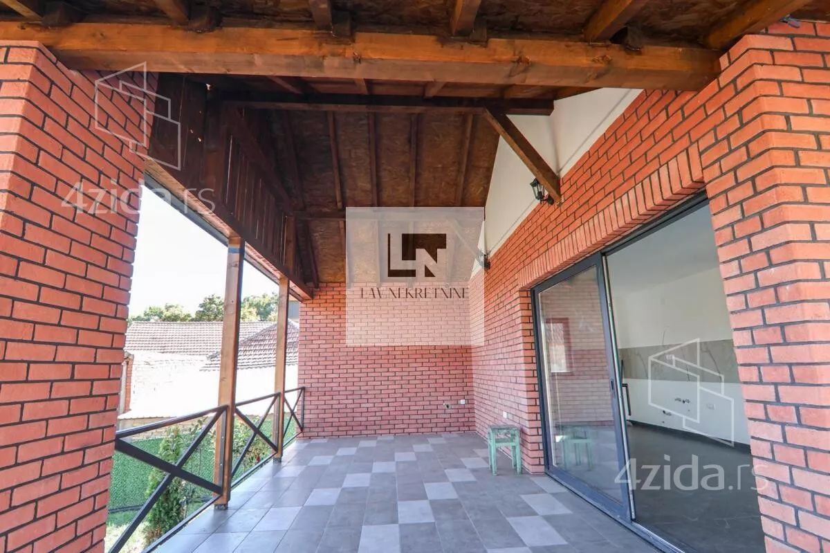 Kuća | 4zida