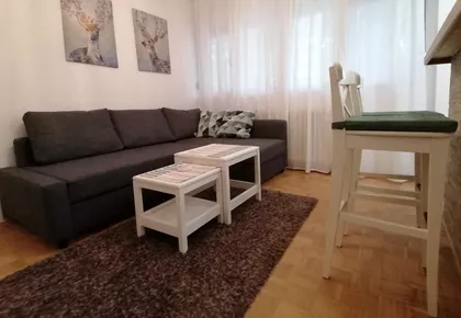 Bulevar Maršala Tolbuhina 13 | 4zida.rs