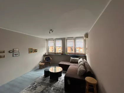 Pariske komune | 4zida.rs