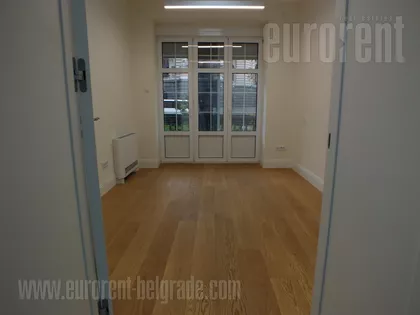 SKUPŠTINA | 4zida.rs