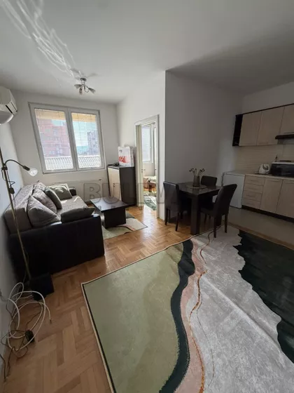 Cara Lazara | 4zida.rs