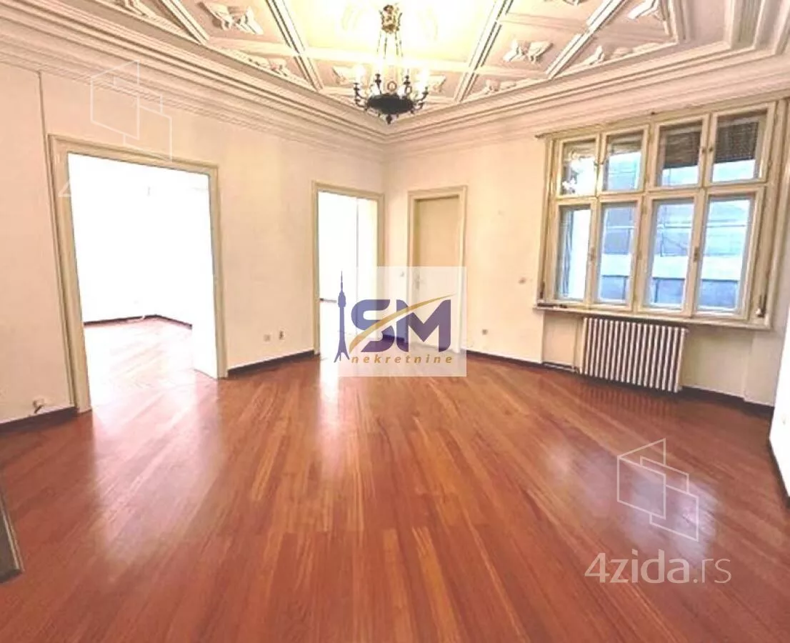 Šestosoban stan | 4zida