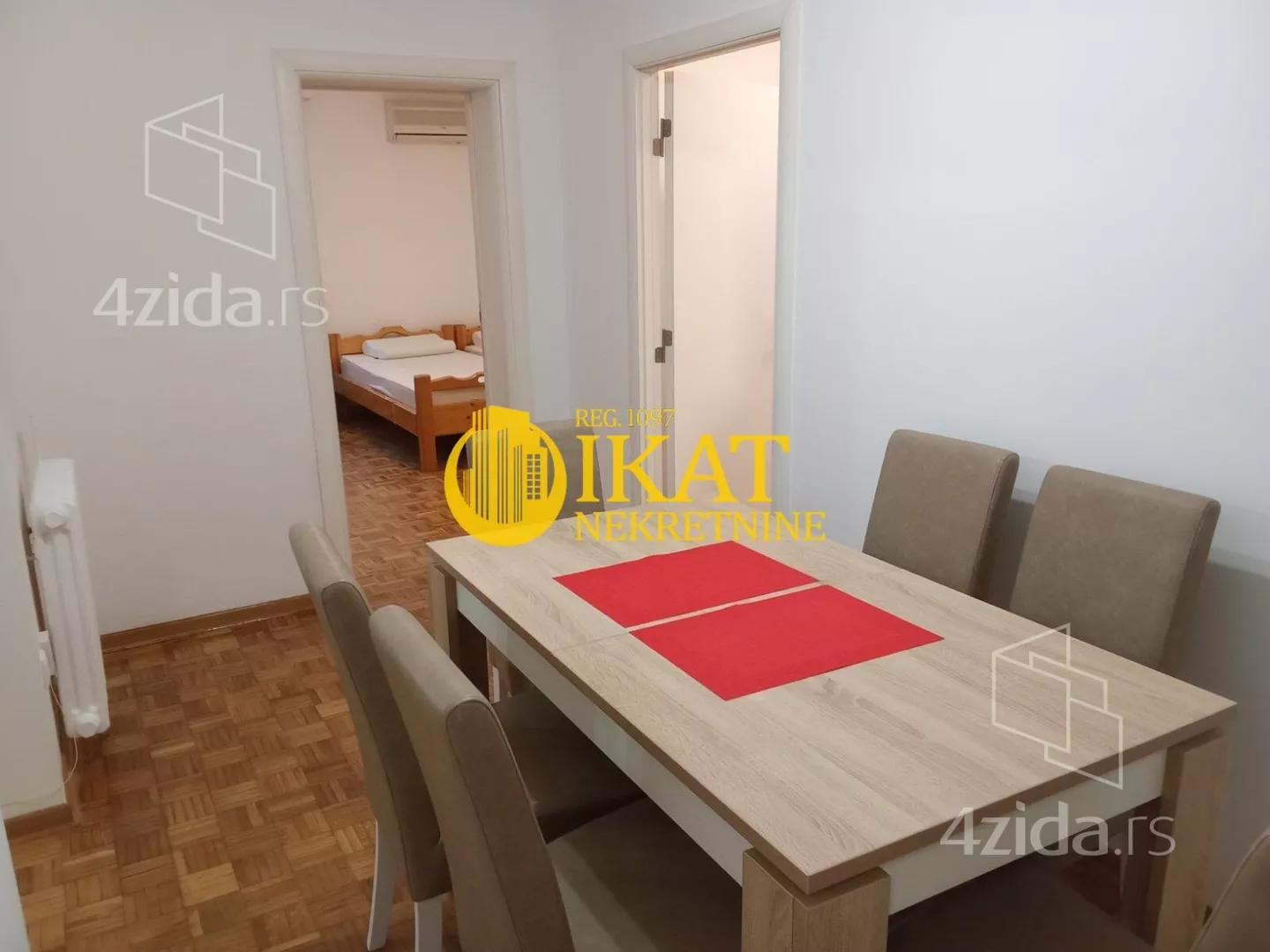 Troiposoban stan | 4zida