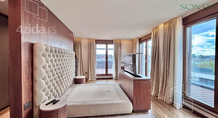 Petosoban stan | 4zida