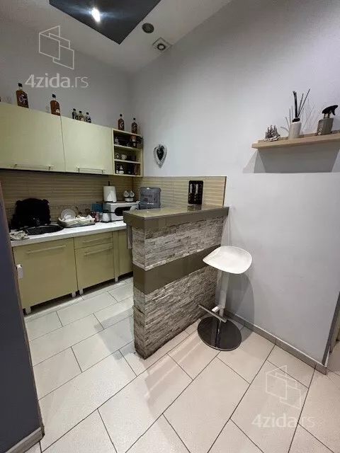 Kancelarija | 4zida