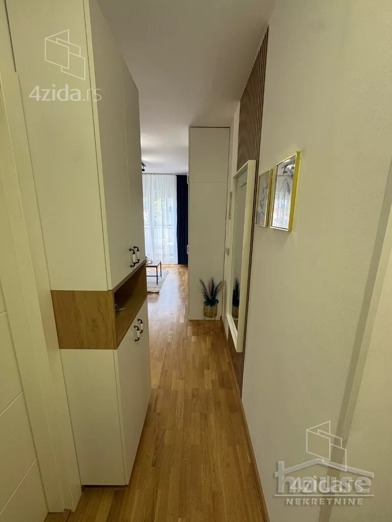 Garsonjera | 4zida