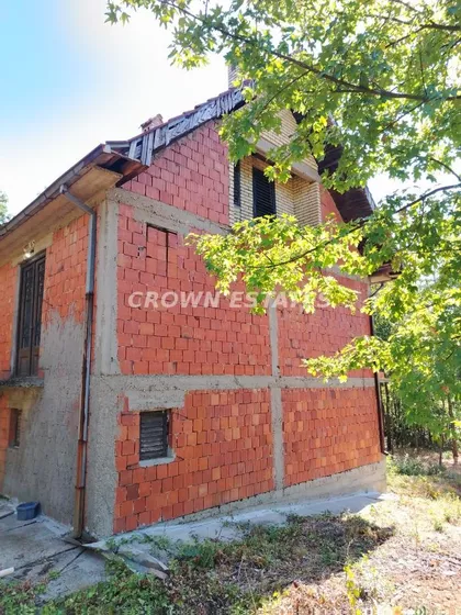 Partizanski put | 4zida.rs