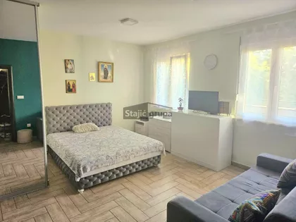 Svetozara Miletića | 4zida.rs