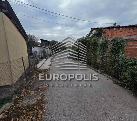 Građevinsko zemljište | 4zida