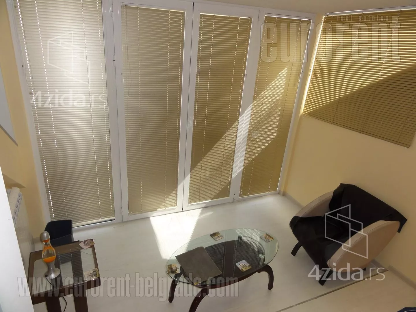 Troiposoban stan | 4zida