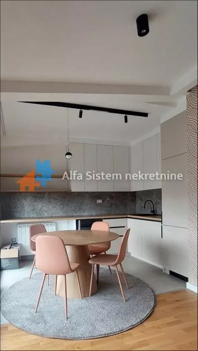 Lekino Brdo | 4zida.rs