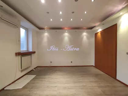 Vase Čarapića | 4zida.rs