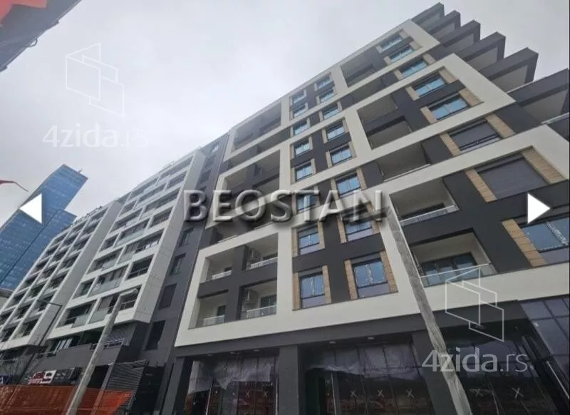 Lokal | 4zida