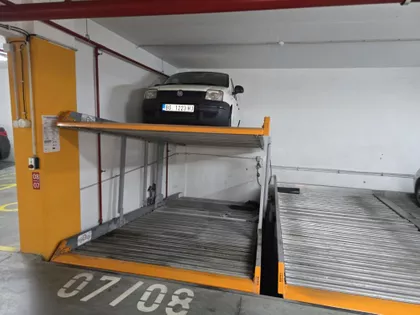 Cara Dušana | 4zida.rs