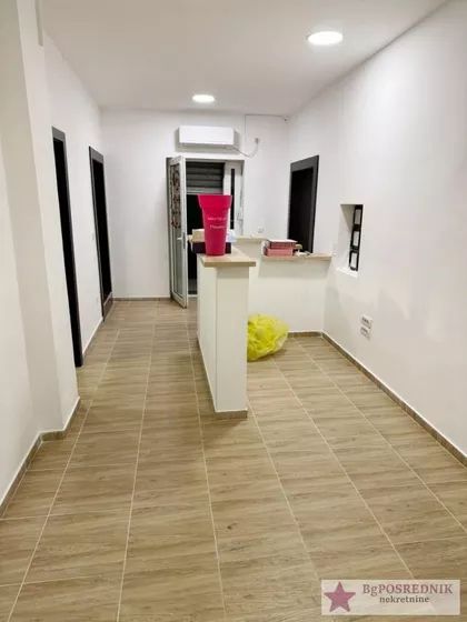 Miće Popovića | 4zida.rs