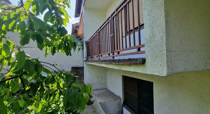 4-etažna kuća | 4zida