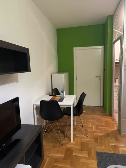 Vojvode Vlahovića Voždovac | 4zida.rs