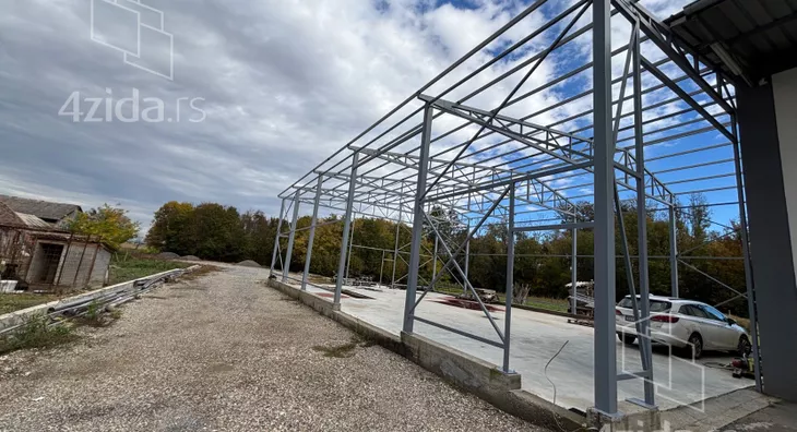 Poslovni prostor | 4zida