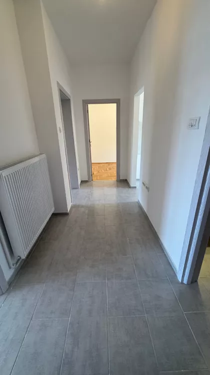 Žitni Trg | 4zida.rs