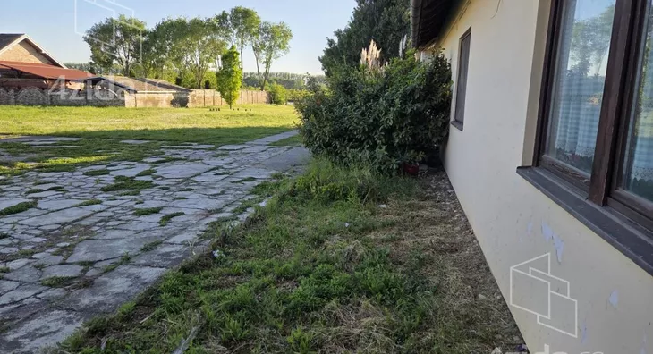 Ugostiteljski objekat | 4zida