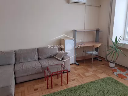 Karađorđeva | 4zida.rs