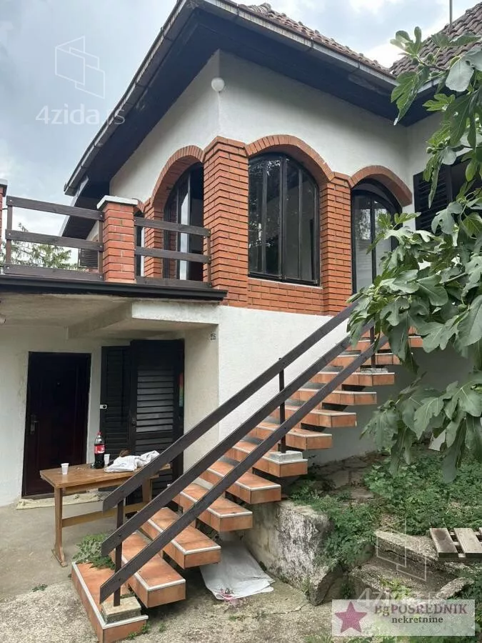 Kuća | 4zida