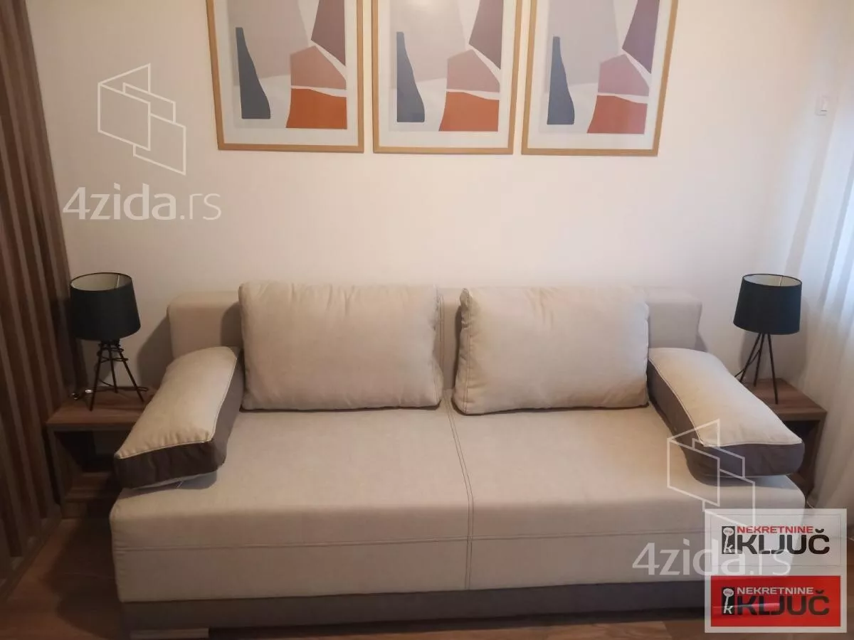 Garsonjera | 4zida