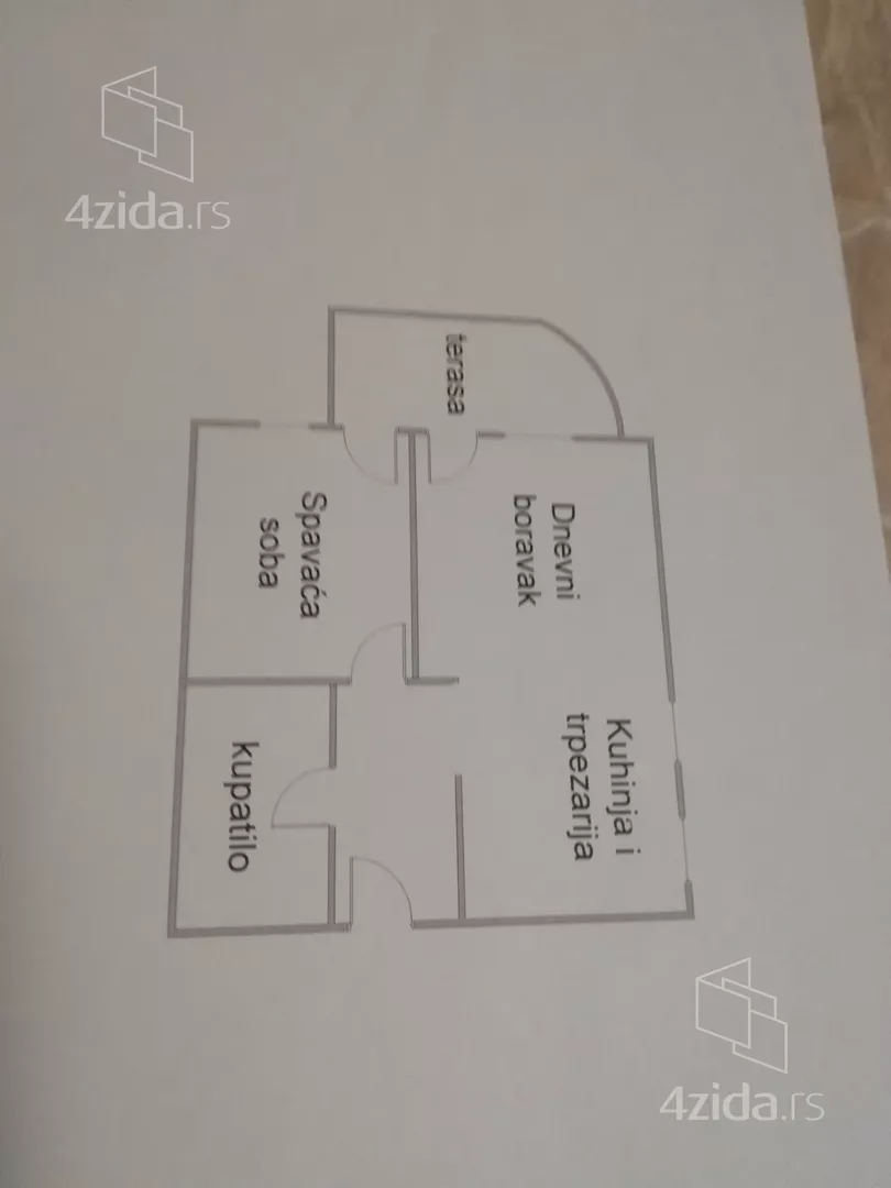 Jednoiposoban stan | 4zida