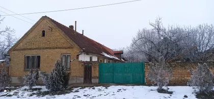 Jožef Atila 03 | 4zida.rs