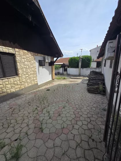 Gradske lokacije | 4zida.rs