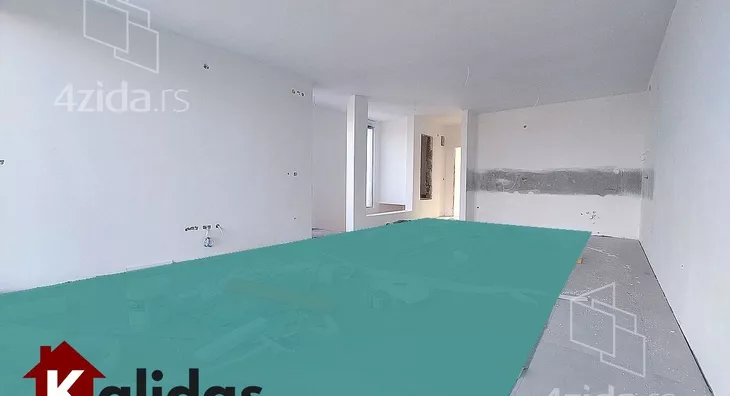 Šestosoban stan | 4zida