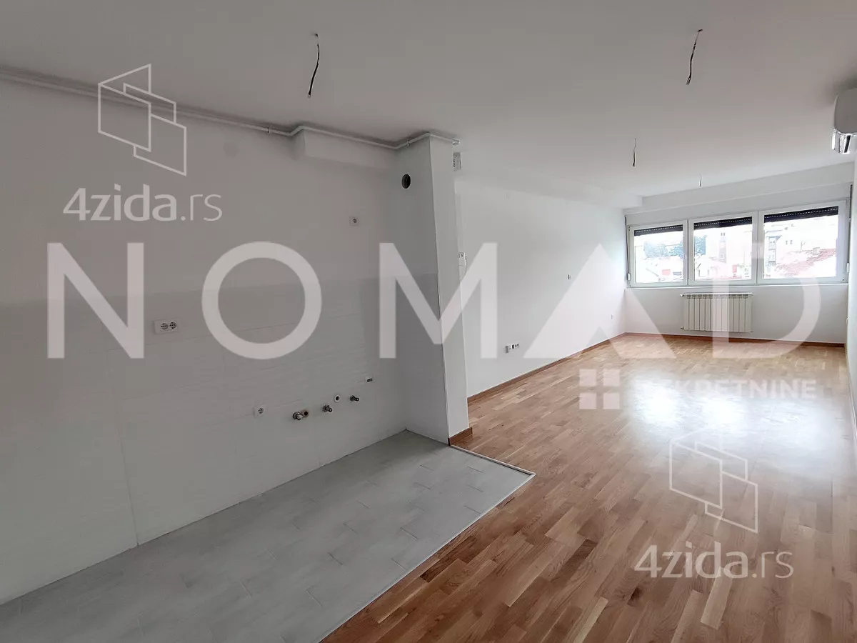 Garsonjera | 4zida
