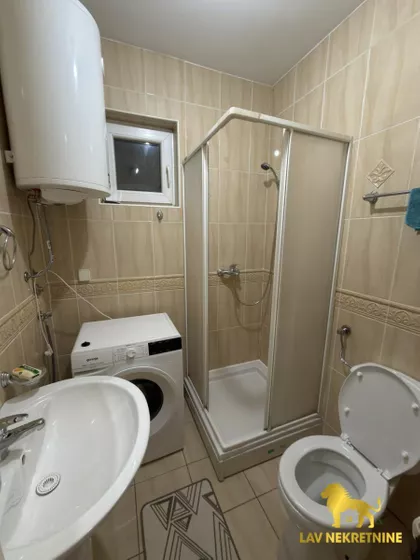 DANILA KIŠA | 4zida.rs