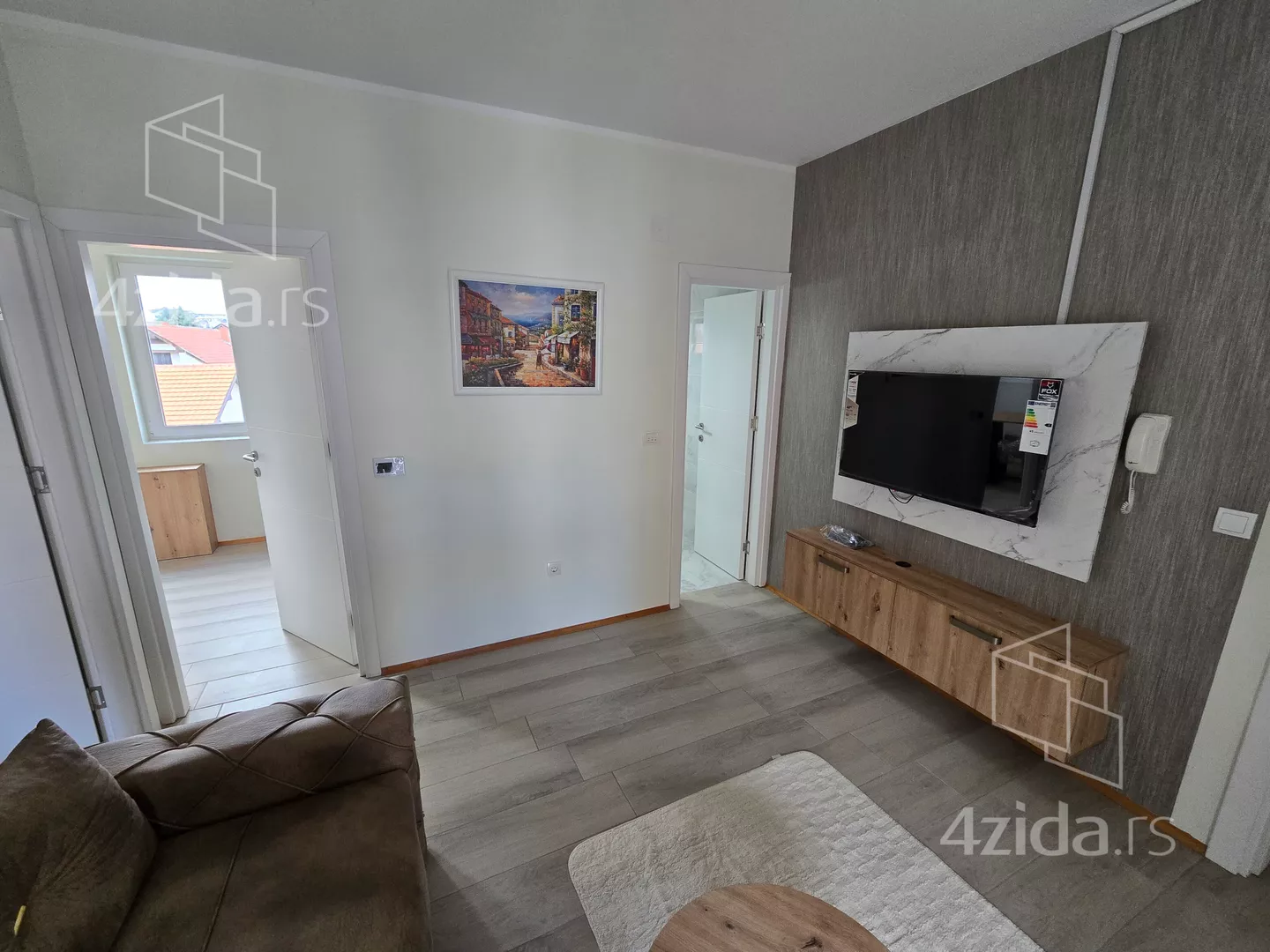 Jednoiposoban stan | 4zida