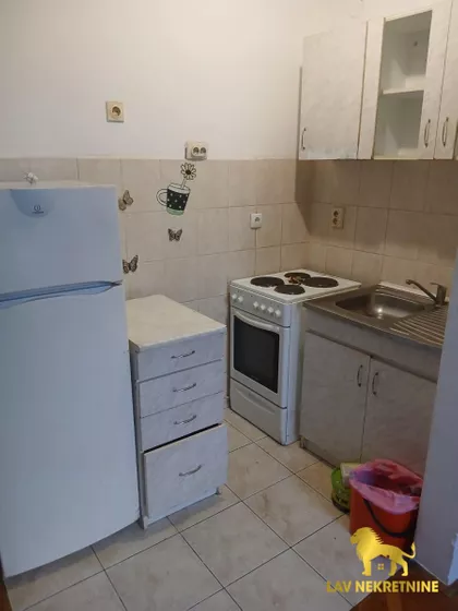 HADŽI RUVIMOVA | 4zida.rs